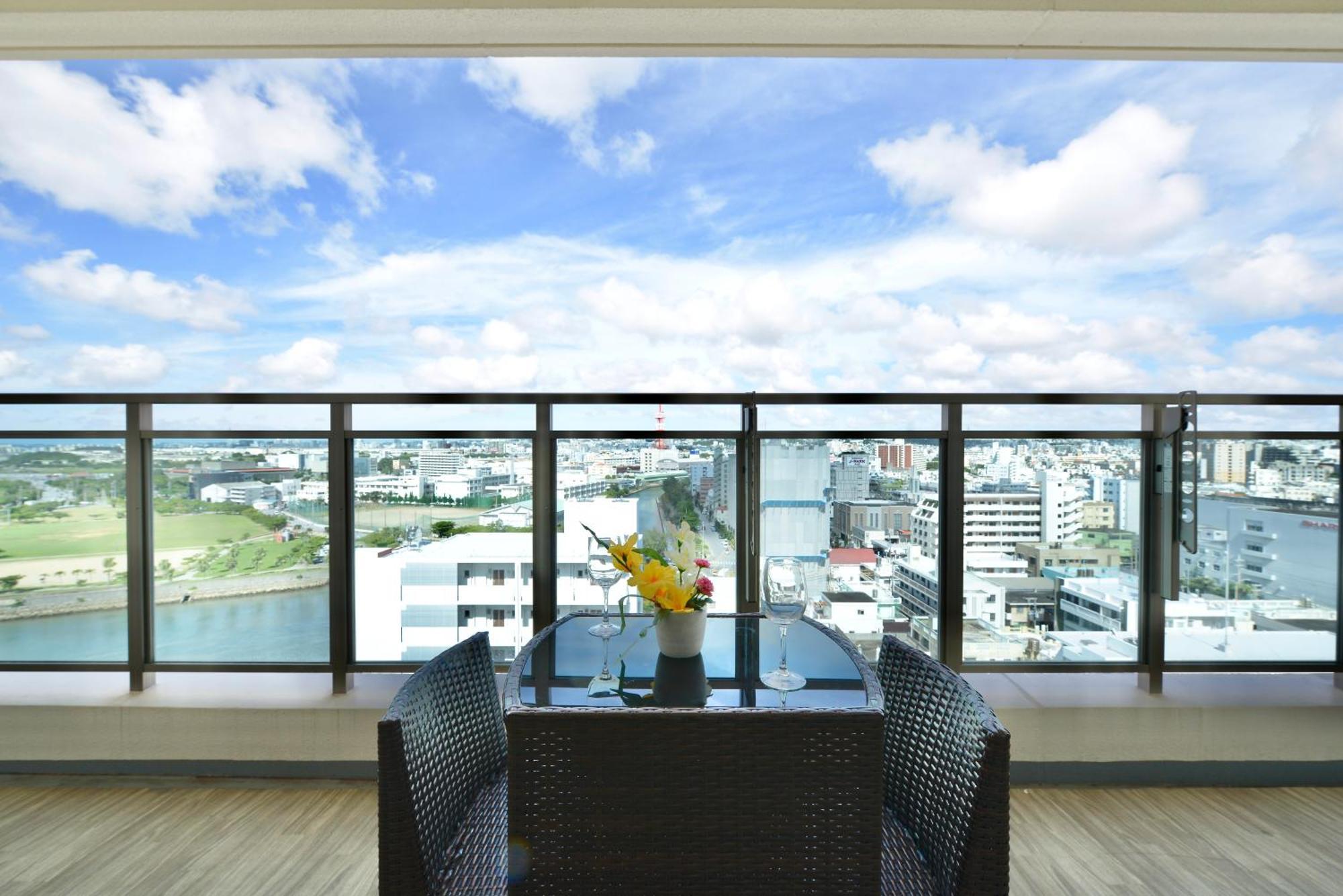 Branchera Naha Akebono Premist 1309 Apartment